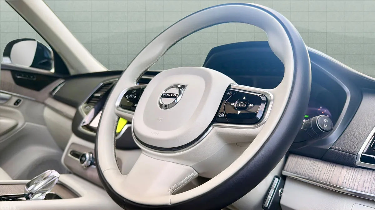 Volvo XC90 SUV, Petrol Plug-in Hybrid, 2024, Grey