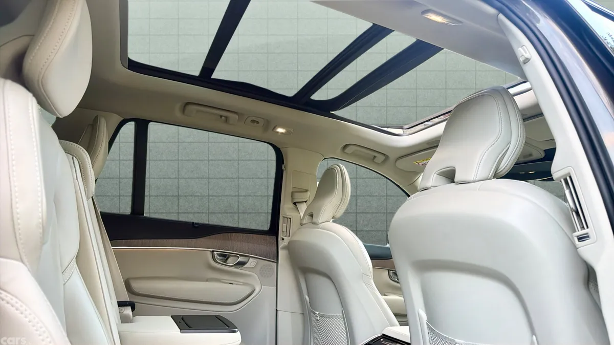 Volvo XC90 SUV, Petrol Plug-in Hybrid, 2024, Grey