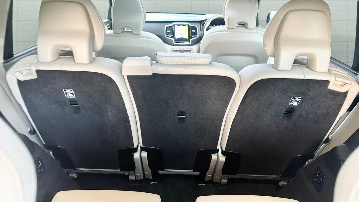 Volvo XC90 SUV, Petrol Plug-in Hybrid, 2024, Grey