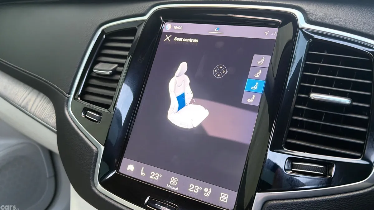 Volvo XC90 SUV, Petrol Plug-in Hybrid, 2024, Grey