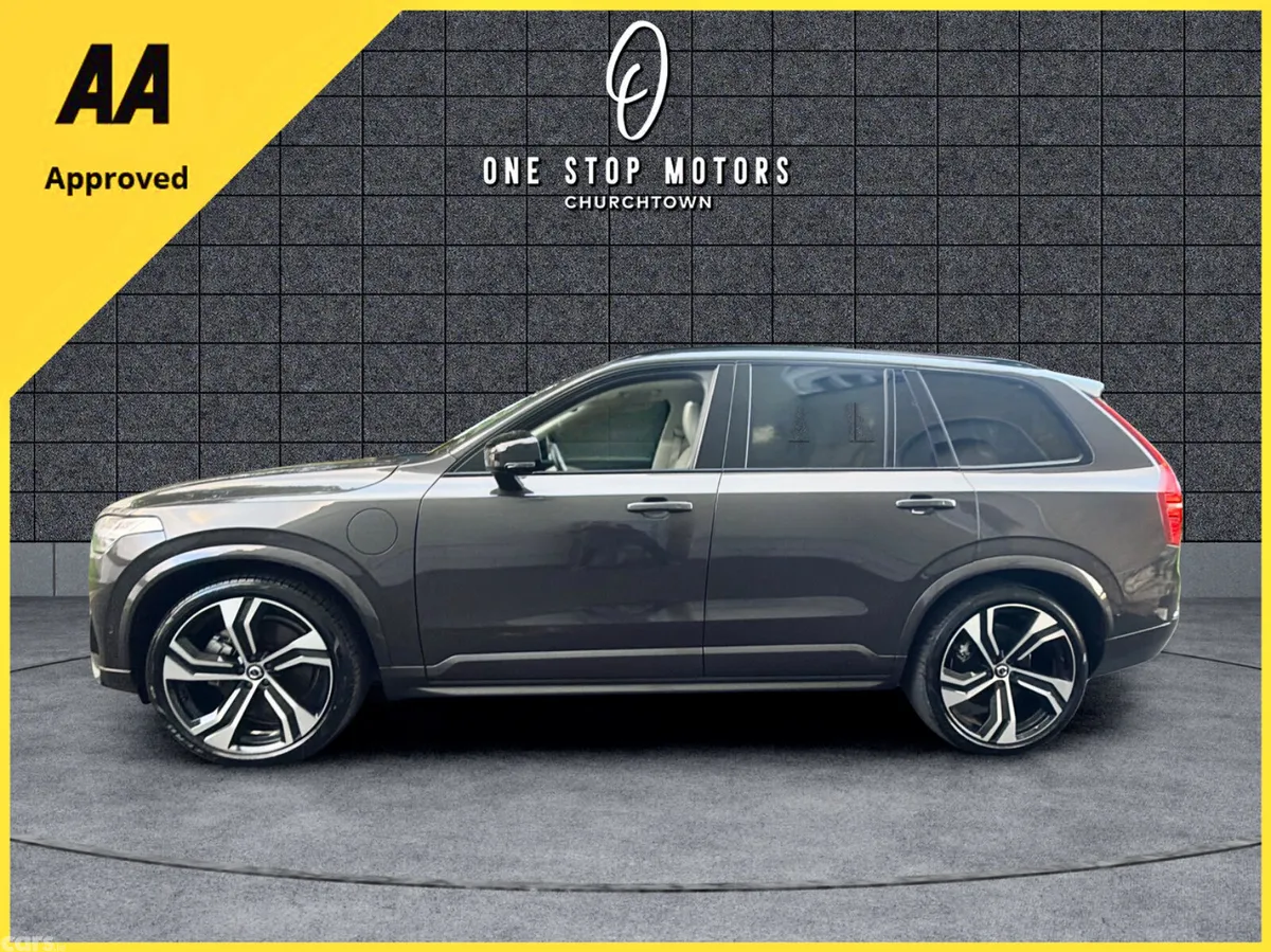 Volvo XC90 SUV, Petrol Plug-in Hybrid, 2024, Grey