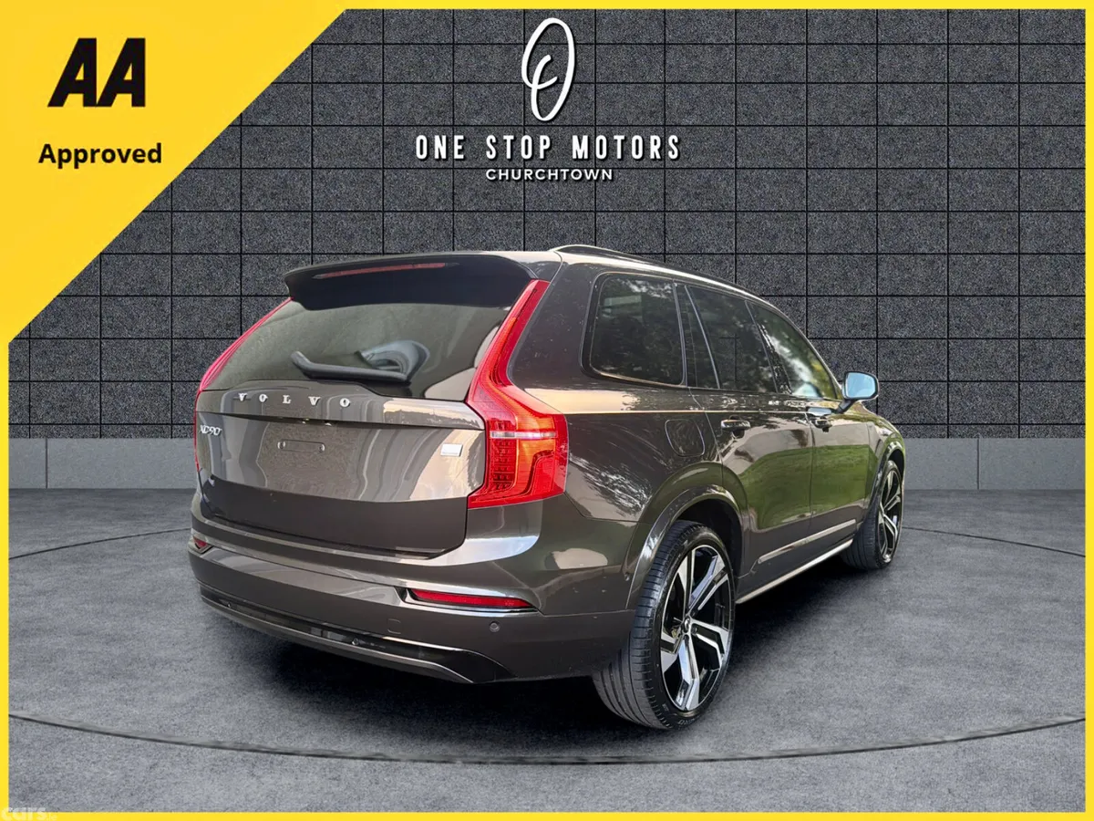 Volvo XC90 SUV, Petrol Plug-in Hybrid, 2024, Grey