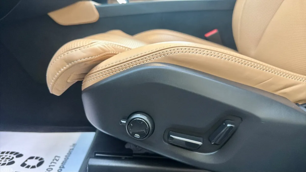 Volvo XC90 SUV, Petrol Plug-in Hybrid, 2024, Gold