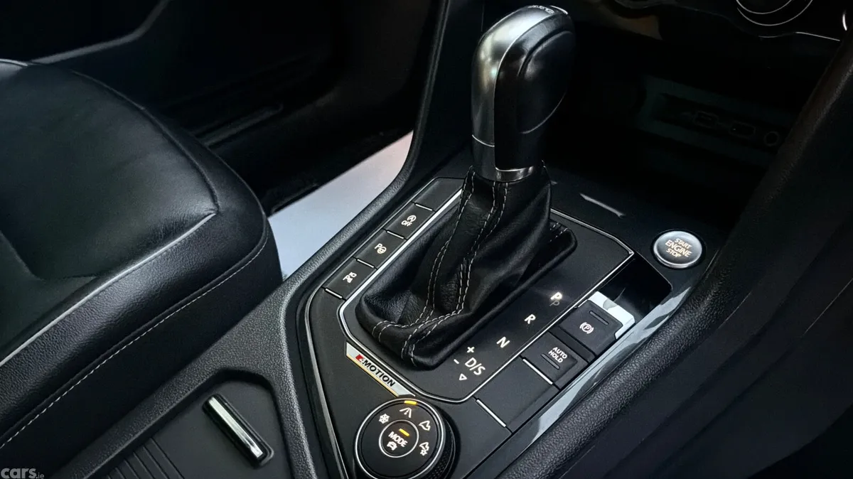 Volkswagen Tiguan SUV, Diesel, 2019, Black