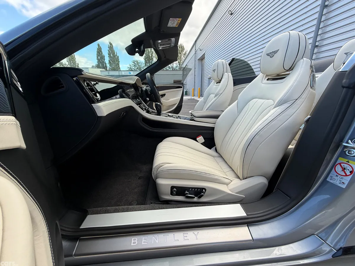 Bentley Continental Convertible, Petrol Plug-in Hybrid, 2026, Grey