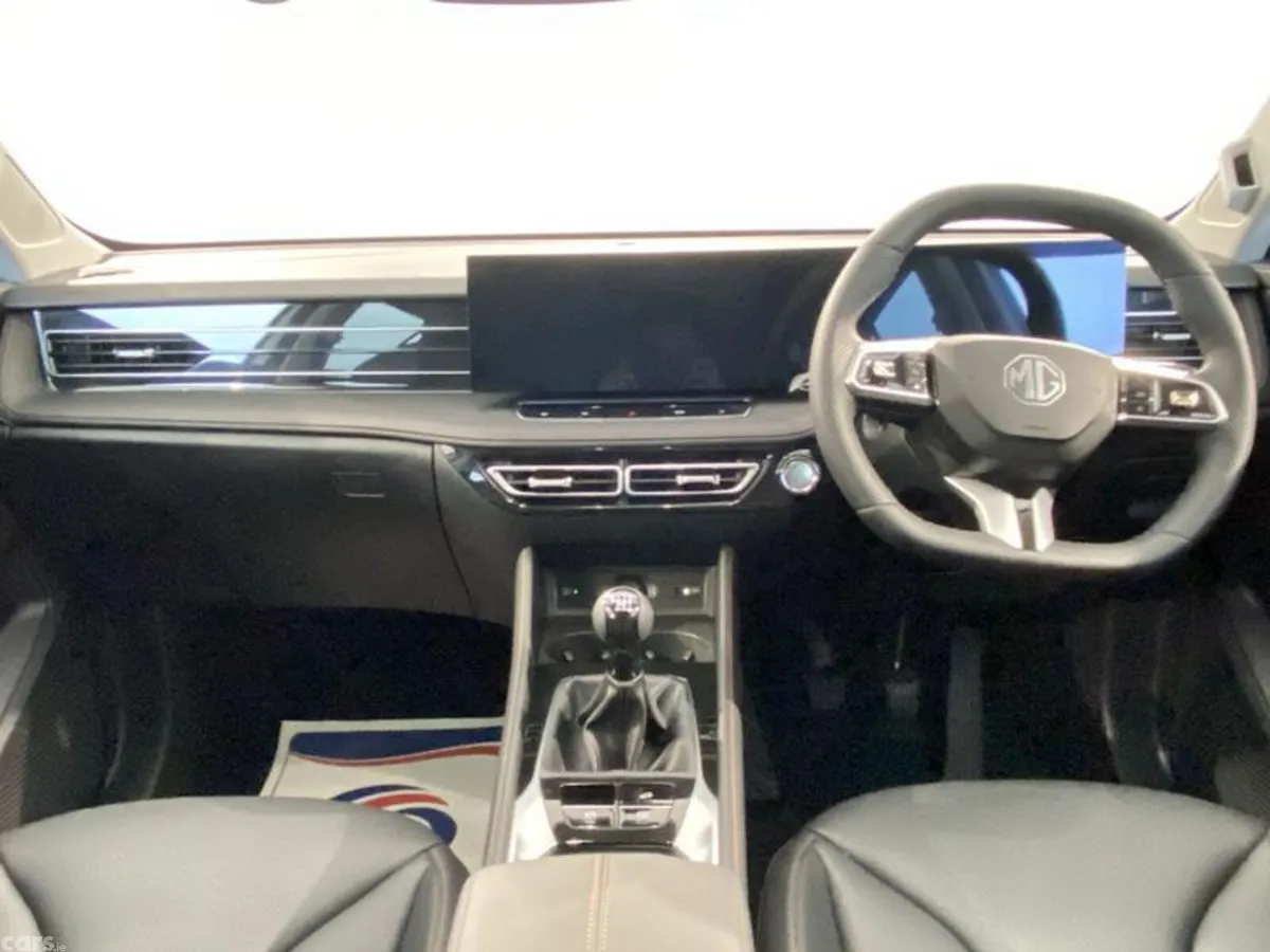 MG HS SUV, Petrol, 2026, White