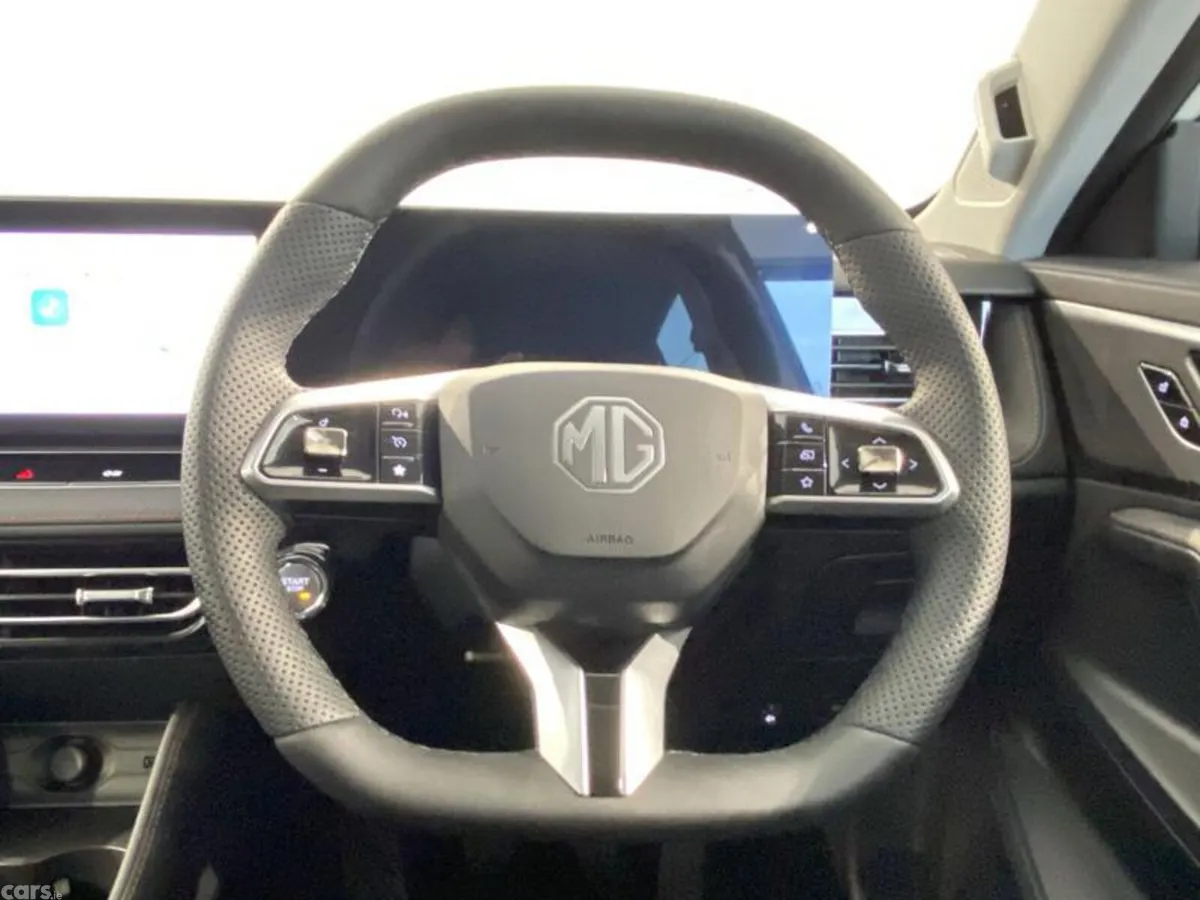 MG HS SUV, Petrol, 2026, White