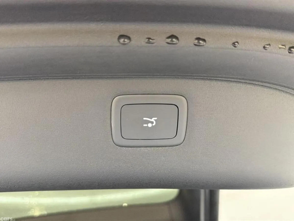 MG IM6 SUV, Electric, 2026, Blue