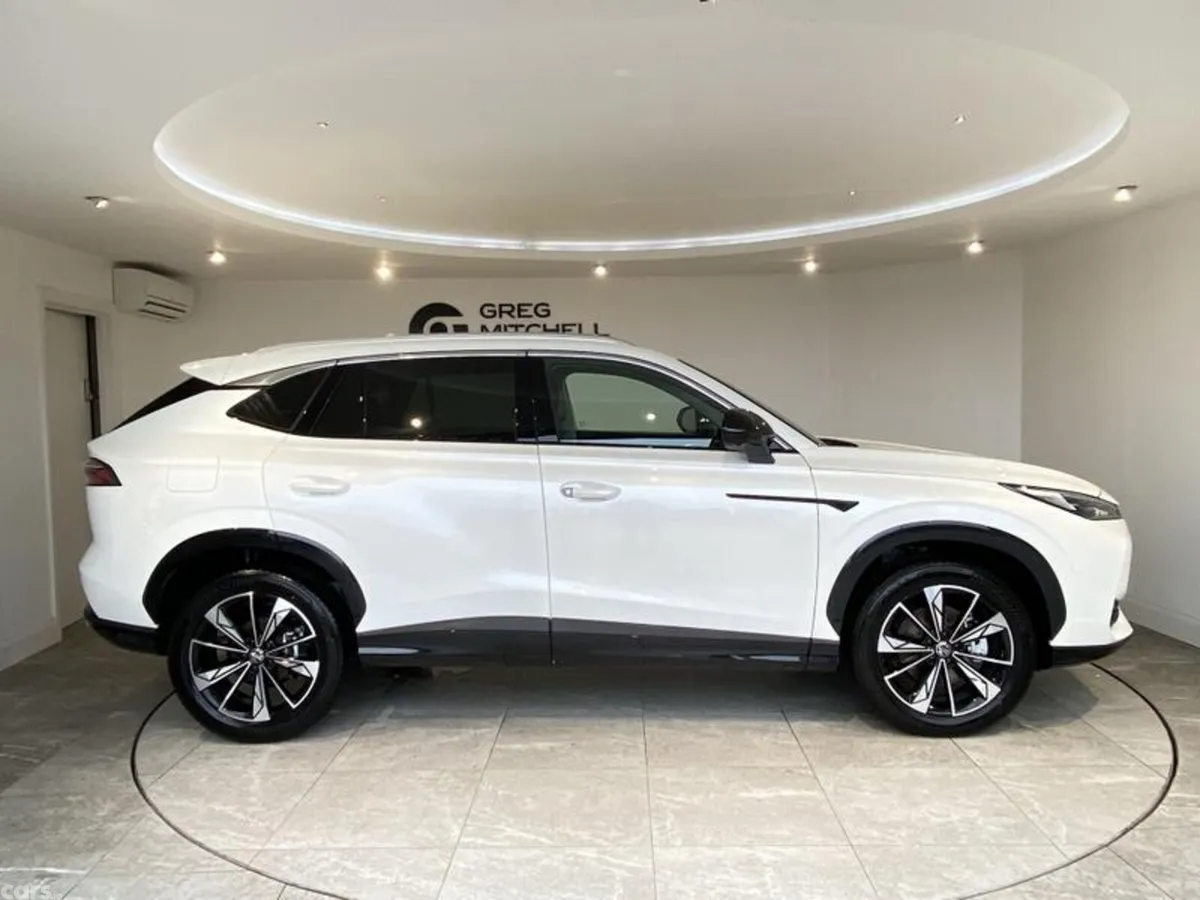 MG HS SUV, Petrol, 2026, White