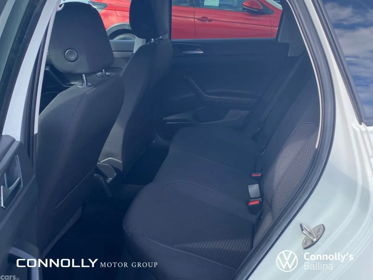 Volkswagen Polo Hatchback, Petrol, 2021, White