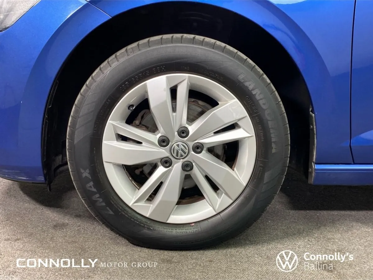 Volkswagen Polo Hatchback, Petrol, 2020, Blue
