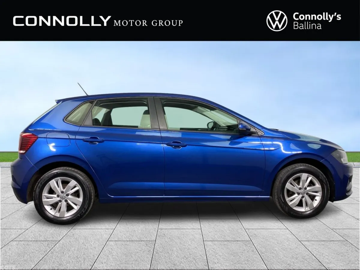 Volkswagen Polo Hatchback, Petrol, 2020, Blue