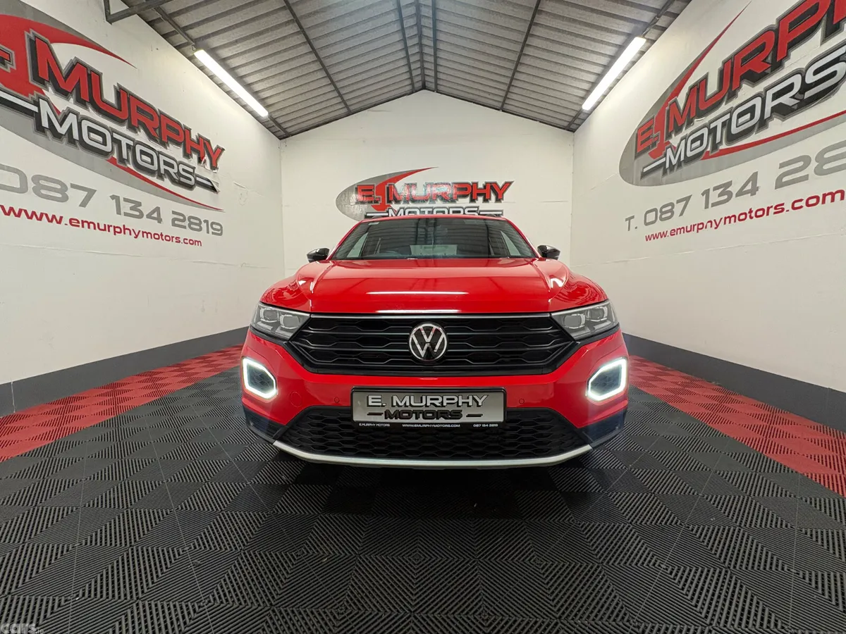 Volkswagen T-Roc SUV, Diesel, 2022, Red