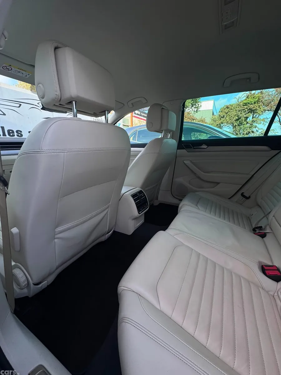 Volkswagen Passat Estate, Diesel, 2018, Black