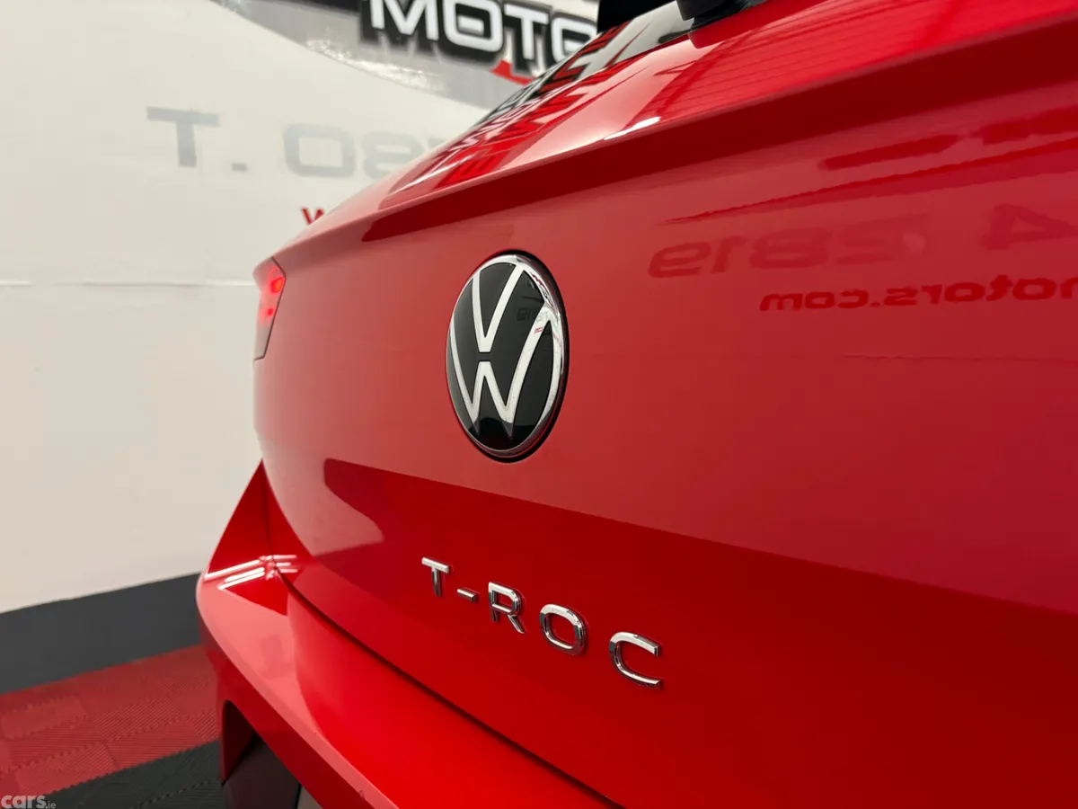 Volkswagen T-Roc SUV, Diesel, 2022, Red