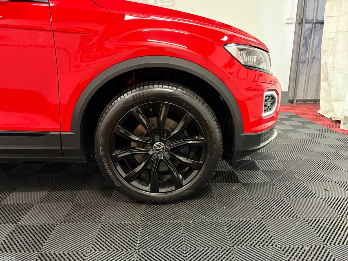 Volkswagen T-Roc SUV, Diesel, 2022, Red