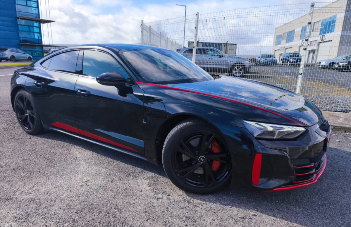 Audi e-tron Hatchback, Electric, 2022, Black