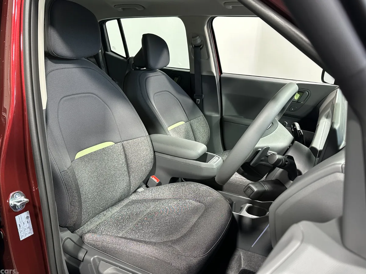 Kia EV2 MPV, Electric, 2026, Red