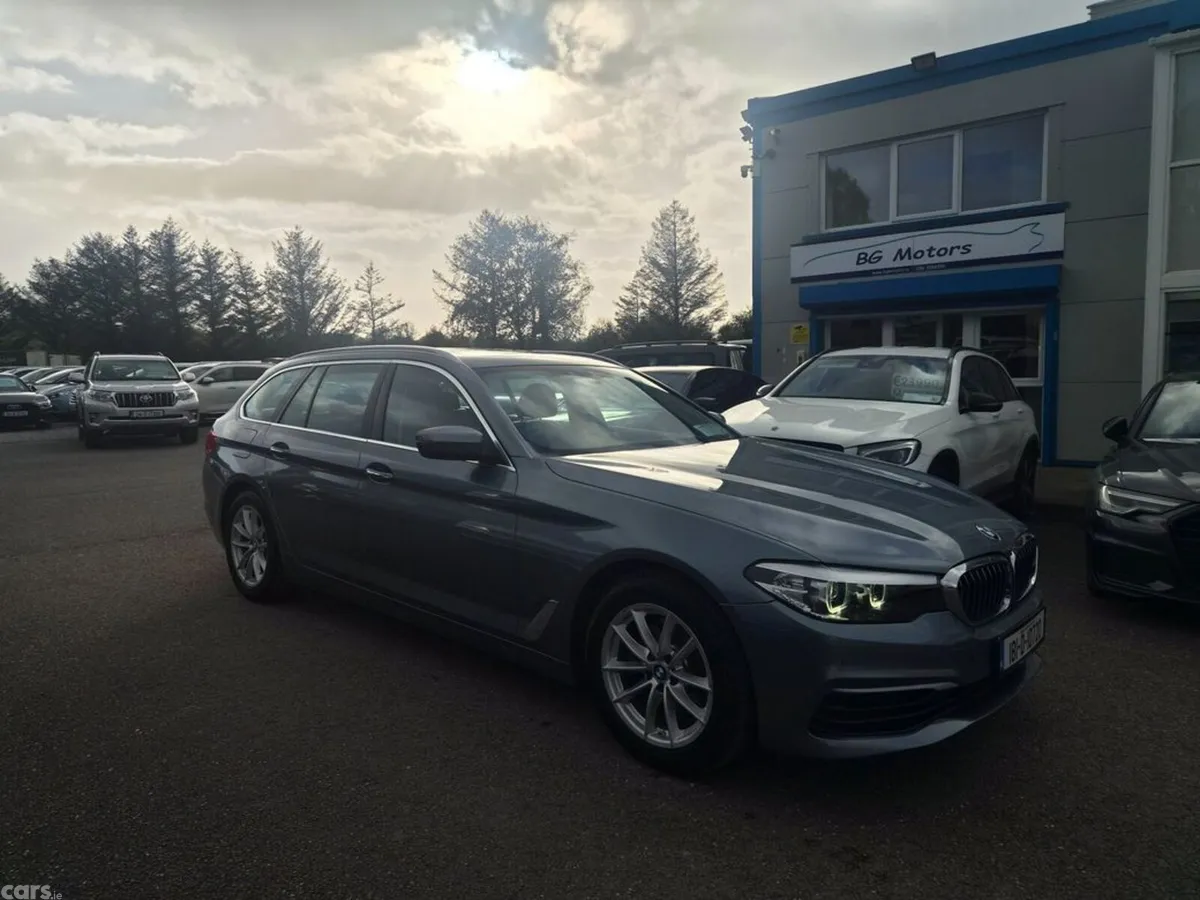 BMW 5-Series Estate, Diesel, 2018, Grey