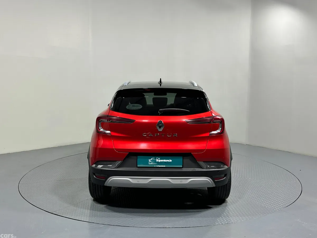 Renault Captur Hatchback, Petrol, 2024, Red