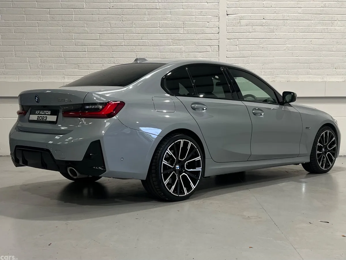 BMW 3-Series Saloon, Petrol Plug-in Hybrid, 2023, Grey