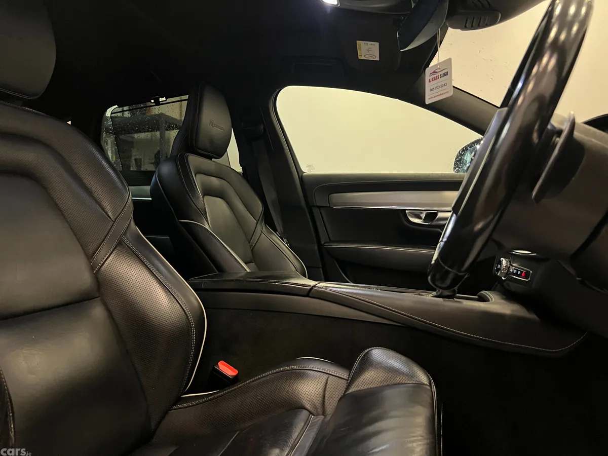 Volvo S90 Saloon, Diesel, 2020, Grey