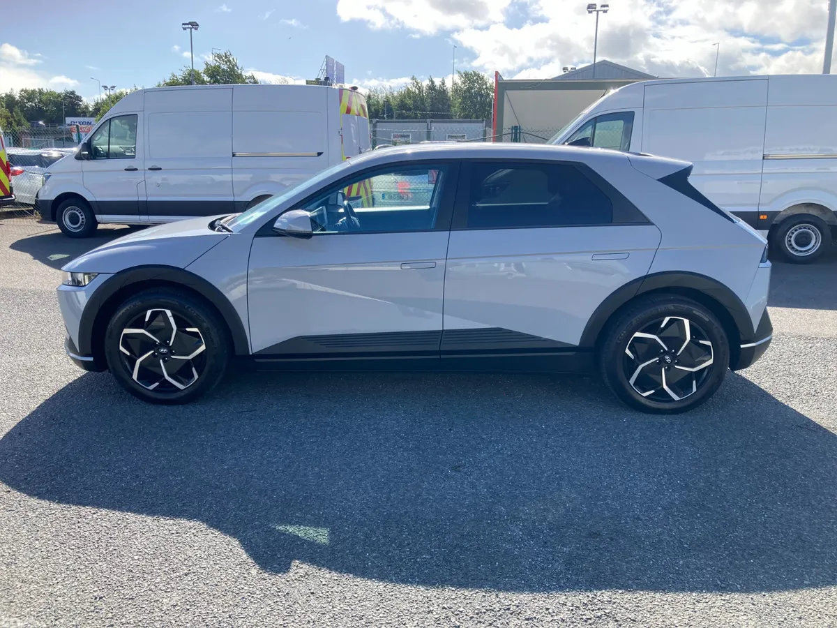 Hyundai IONIQ 5 MPV, Electric, 2022, Grey