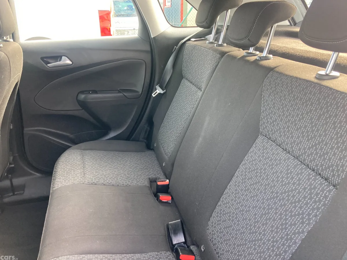 Opel Crossland SUV, Diesel, 2022, White