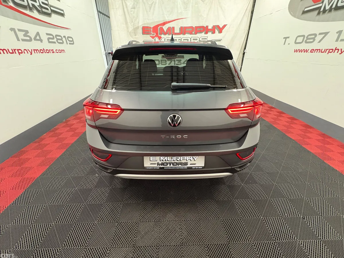 Volkswagen T-Roc SUV, Petrol, 2023, Grey