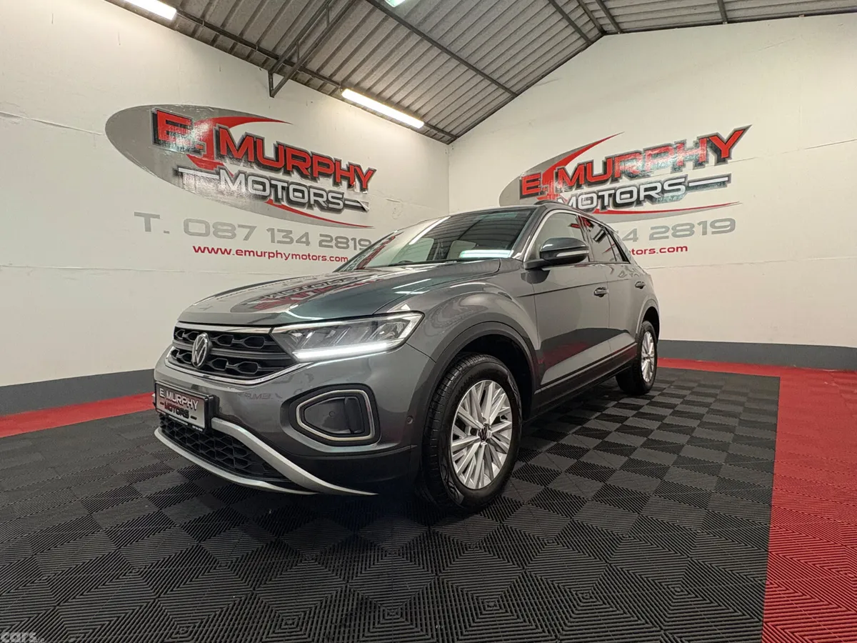 Volkswagen T-Roc SUV, Petrol, 2023, Grey