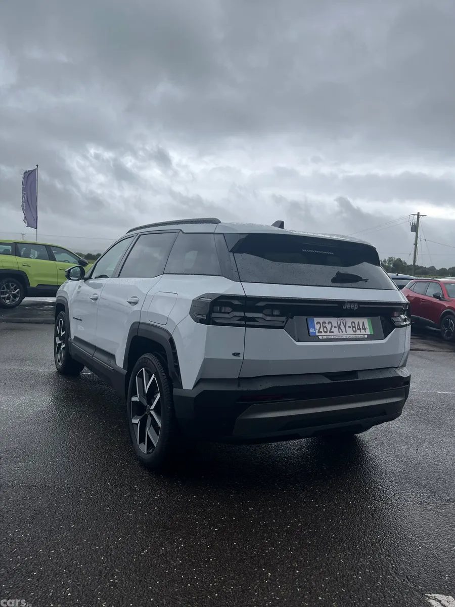 Jeep Compass SUV, Electric, 2026, White