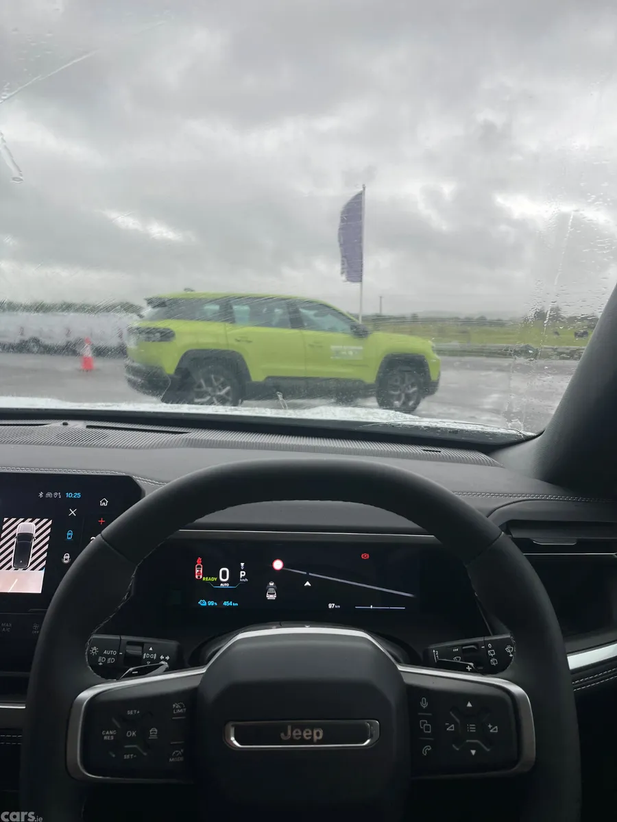 Jeep Compass SUV, Electric, 2026, White