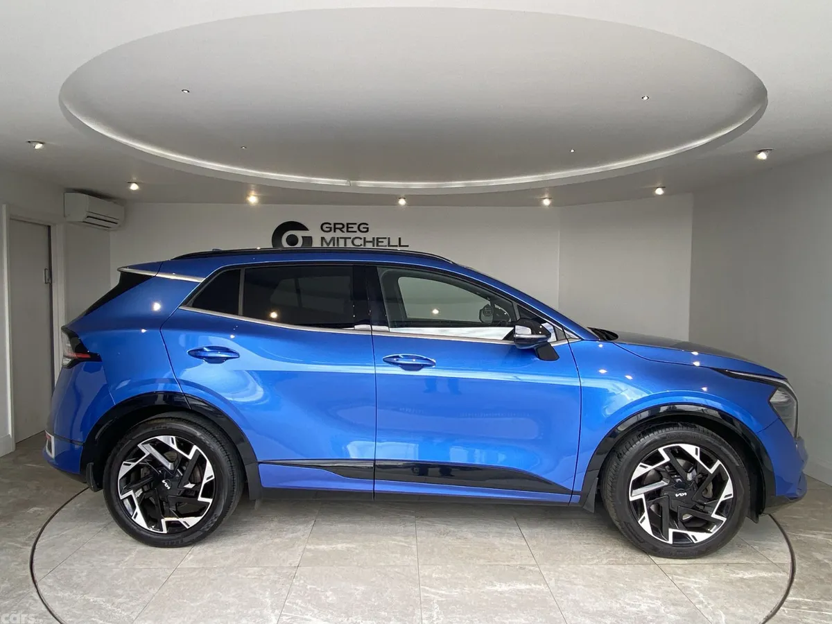 Kia Sportage SUV, Petrol Hybrid, 2024, Blue