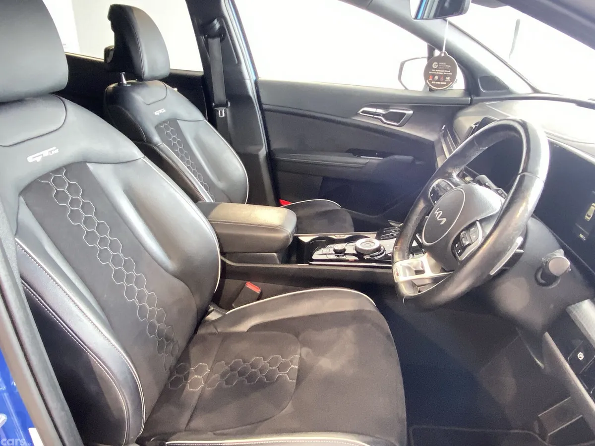 Kia Sportage SUV, Petrol Hybrid, 2024, Blue
