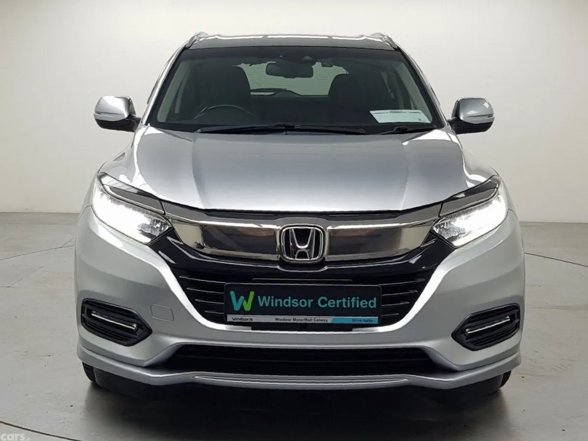 Honda Vezel SUV, Petrol Hybrid, 2018, Silver