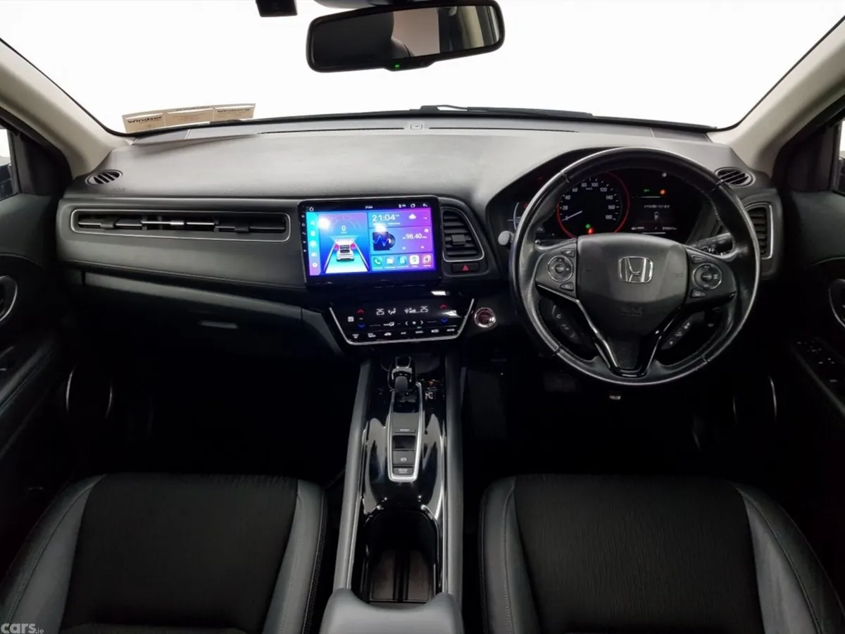 Honda Vezel SUV, Petrol Hybrid, 2018, Silver