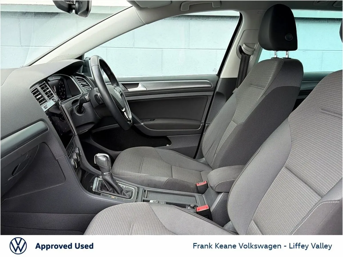 Volkswagen Golf Hatchback, Petrol, 2019, Black