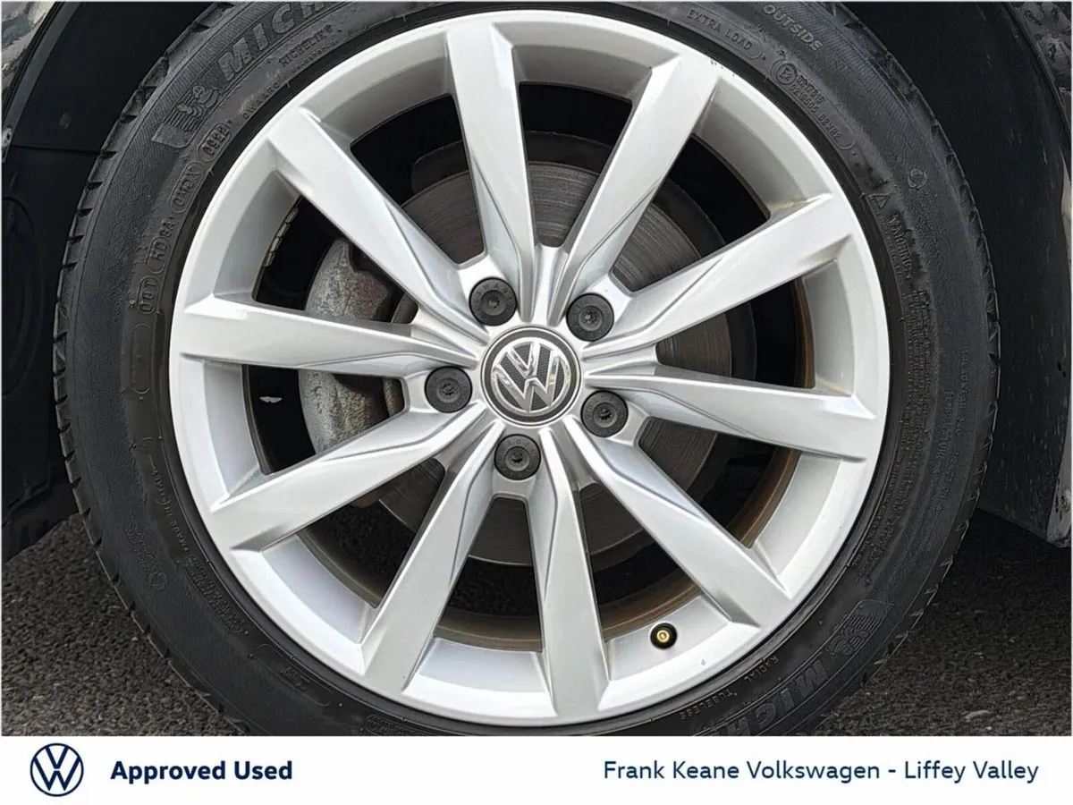 Volkswagen Golf Hatchback, Petrol, 2019, Black