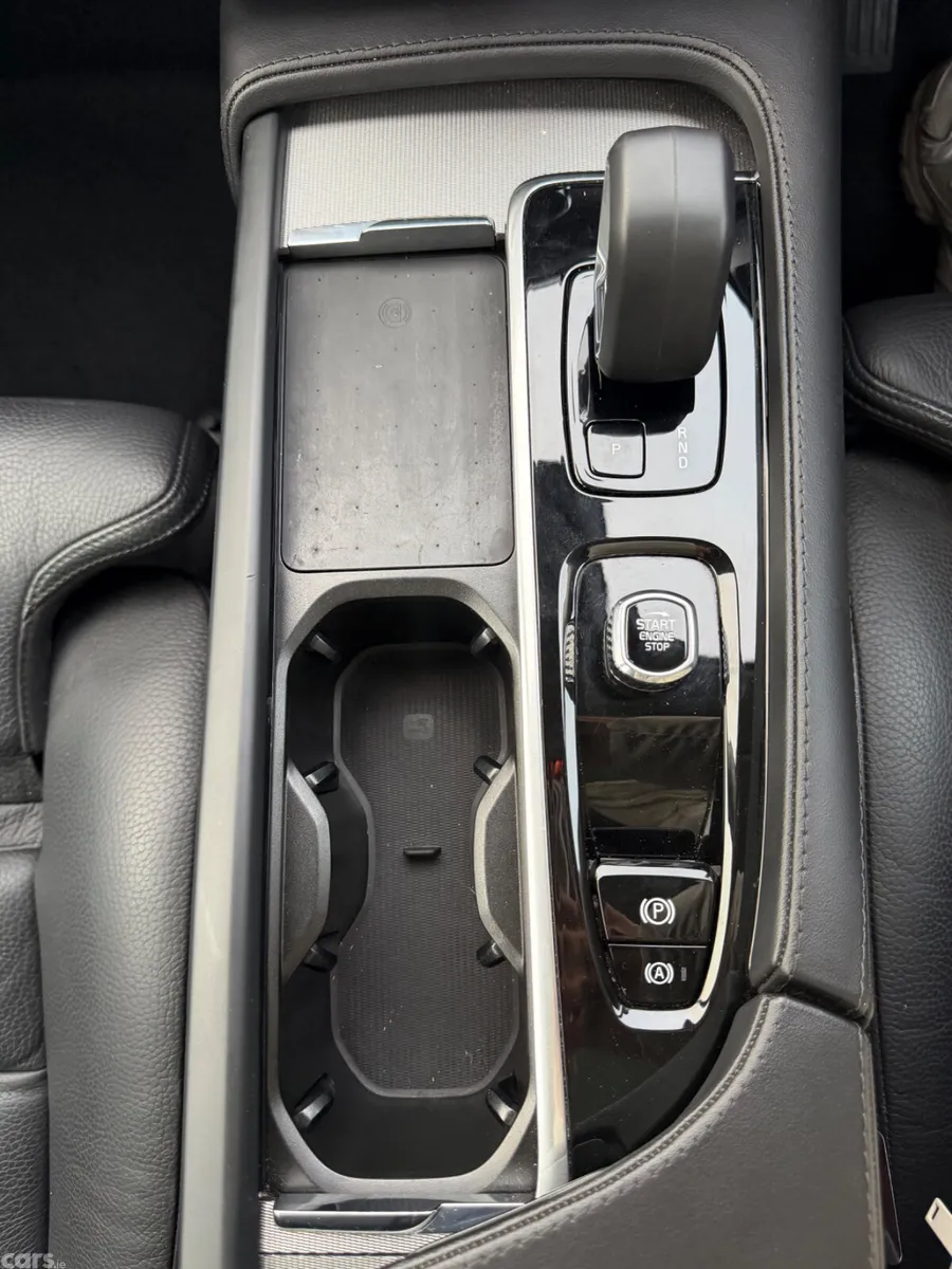 Volvo XC90 SUV, Diesel Hybrid, 2023, Silver