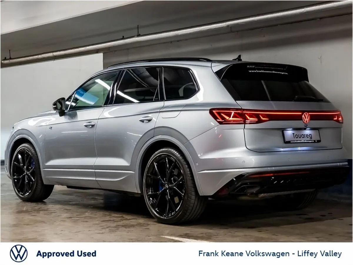 Volkswagen Touareg SUV, Petrol Plug-in Hybrid, 2026, Silver