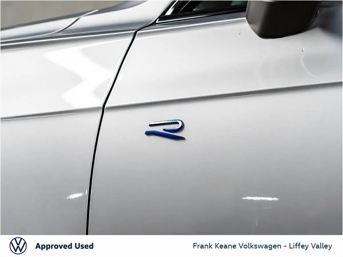 Volkswagen Touareg SUV, Petrol Plug-in Hybrid, 2026, Silver