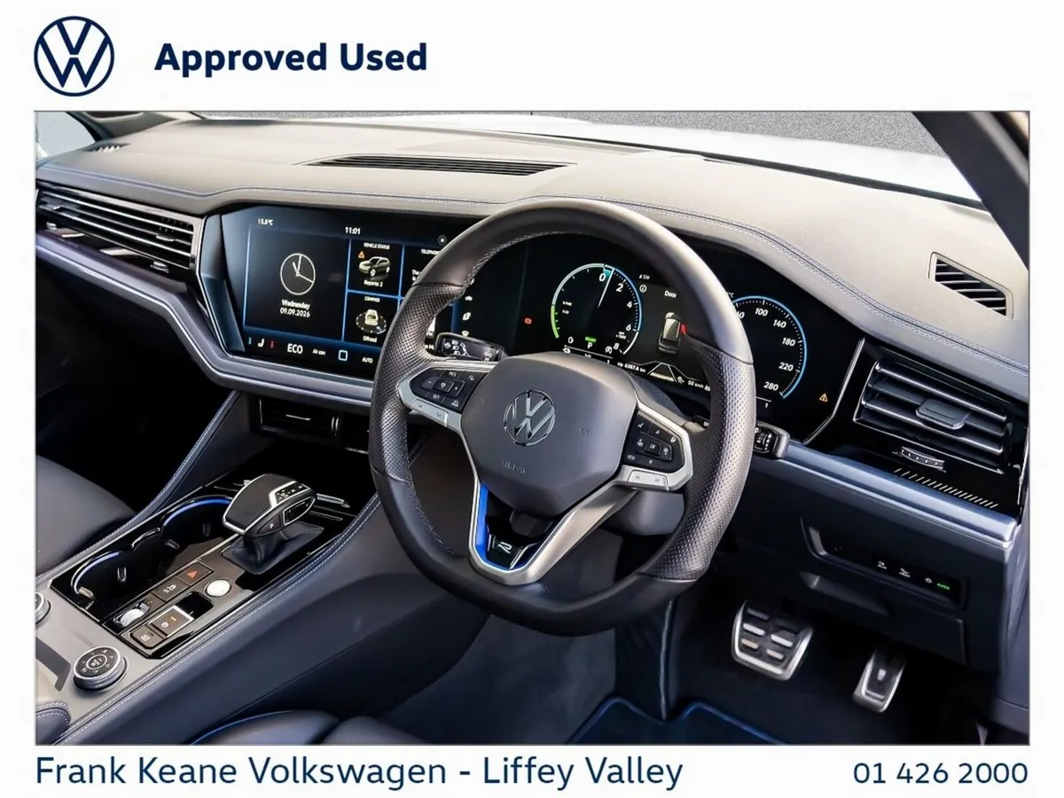 Volkswagen Touareg SUV, Petrol Plug-in Hybrid, 2026, Silver