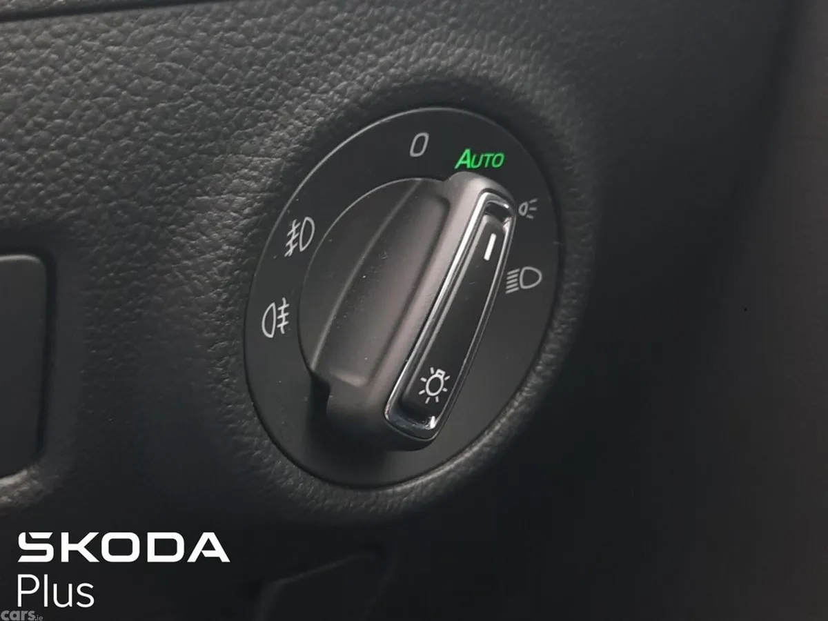 Skoda Superb Saloon, Diesel, 2024, Black