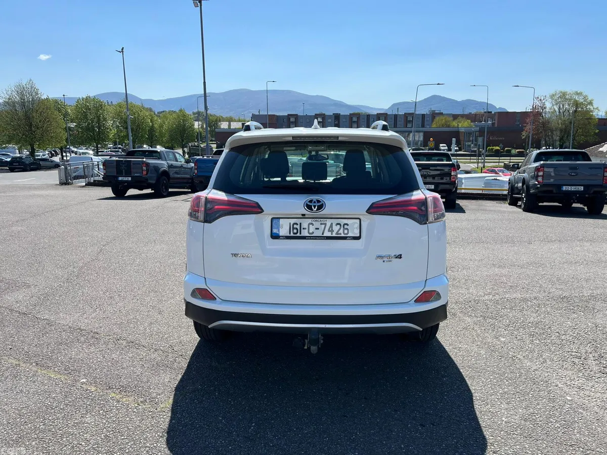 Toyota RAV4 SUV, Diesel, 2016, White