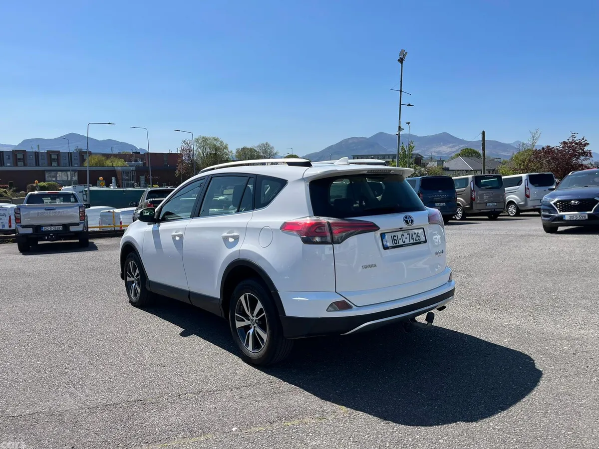 Toyota RAV4 SUV, Diesel, 2016, White