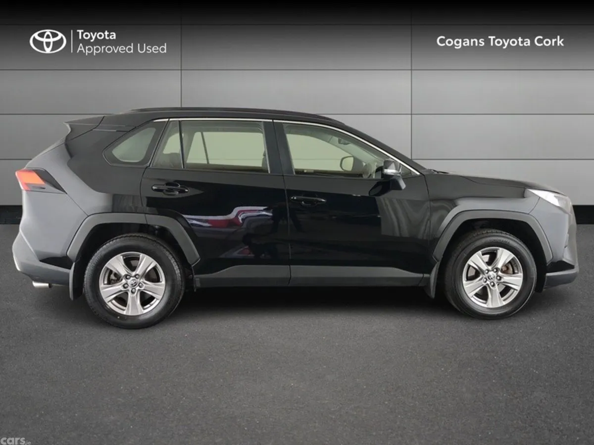 Toyota RAV4 SUV, Petrol Hybrid, 2022, Black