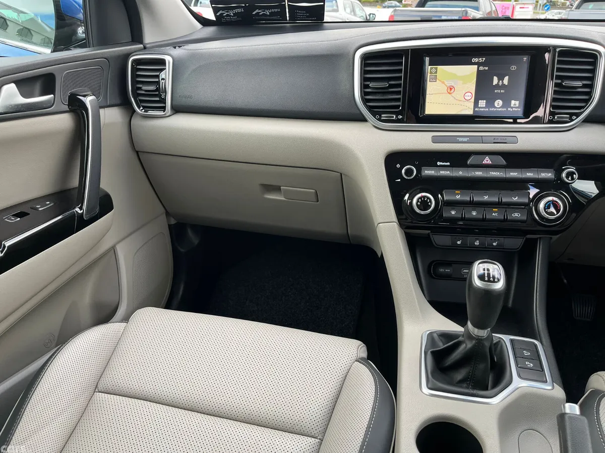 Kia Sportage SUV, Diesel, 2020, Blue