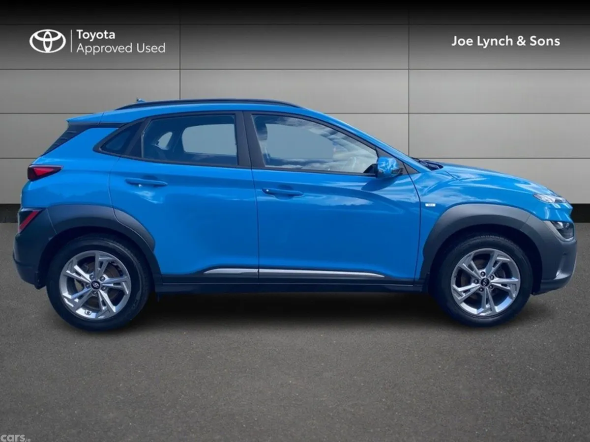 Hyundai KONA MPV, Diesel, 2021, Green