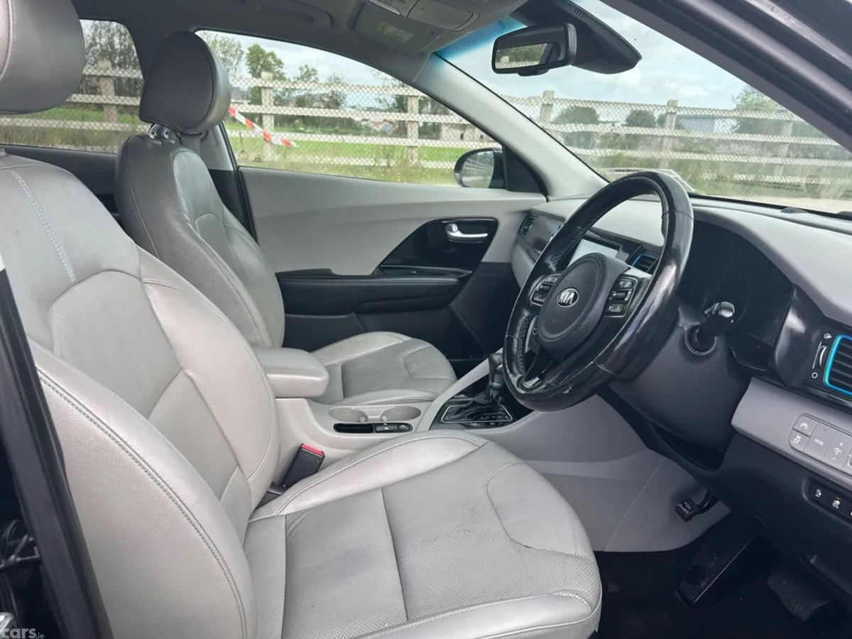 Kia Niro Estate, Petrol Plug-in Hybrid, 2019, Black