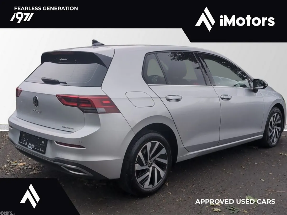 Volkswagen Golf Hatchback, Petrol Hybrid, 2022, Silver